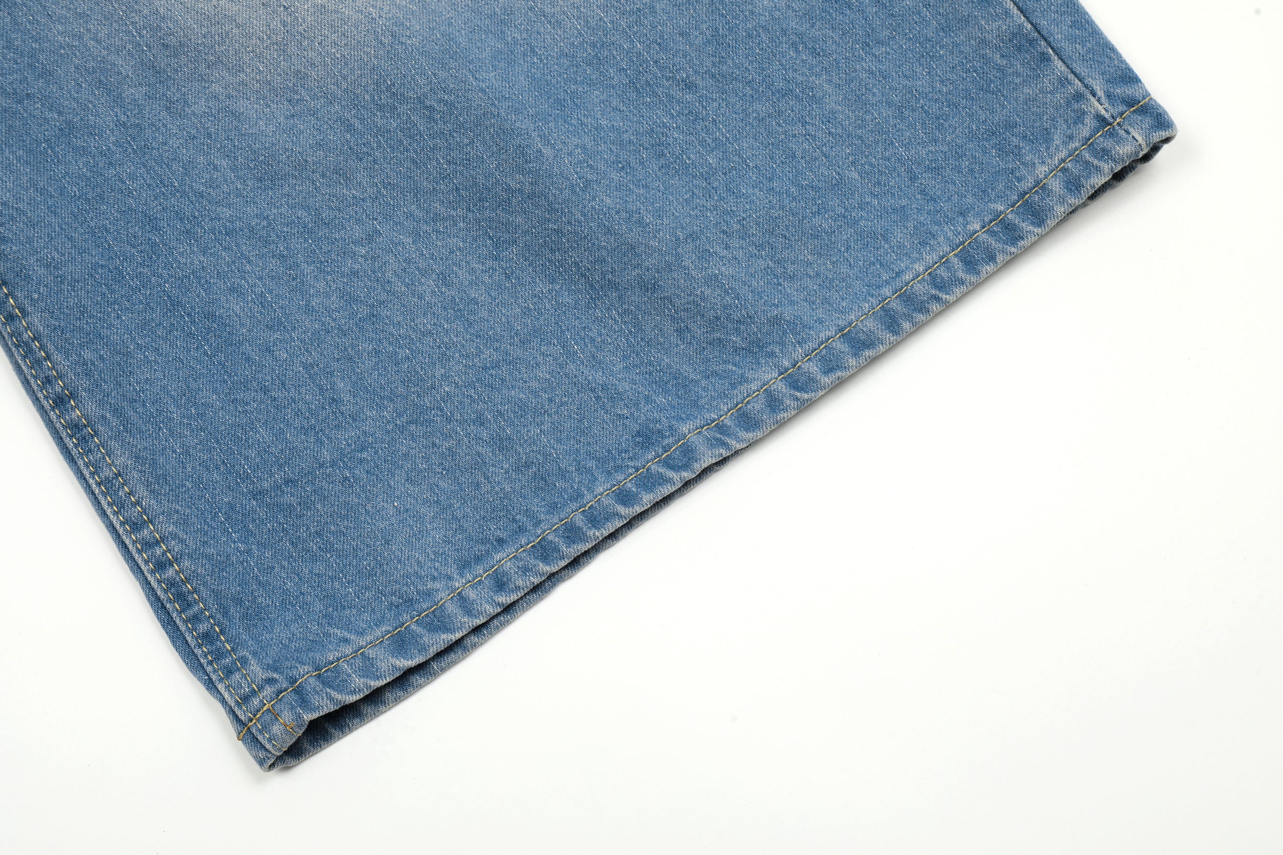 DONOTLOGO Vintage Washed Wide-Leg Denim Shorts | Unisex Baggy Capris | Retro American Style 7/8 Length Jeans