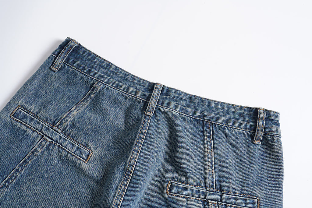 Vintage Washed Zippered Jeans