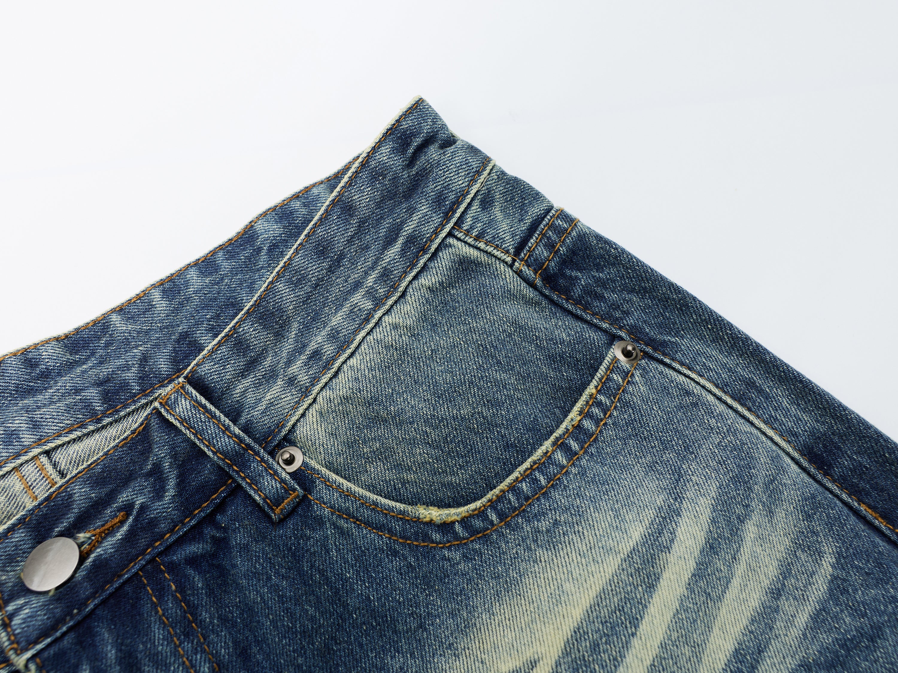 DONOTLOGO Oversized Vintage Wash Denim Jeans - Unisex Baggy Trousers with Distressed Whisker Effect - Edgy Streetwear Bottom with Wide Leg Silhouette & Raw Hem