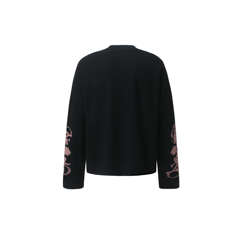 DONOTLOGO Urban Streetwear Collection | Unisex Relaxed Silhouette Tee | Bold Rhinestone Motif & Soft Knit Fabric