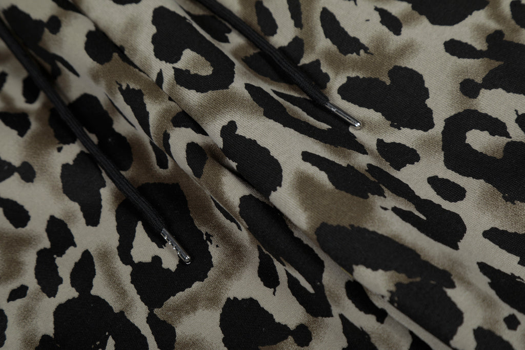 DONOTLOGO Urban Streetwear Collection | Unisex Relaxed Fit Sweatpants | Bold Leopard Motif & High-Waist Silhouette with Breathable Cotton Blend