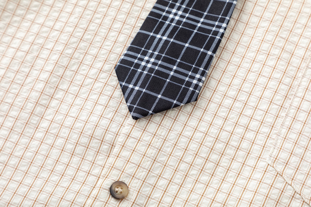 DONOTLOGO Unisex Plaid Shirt with Denim Collar | Colorblock Design, Loose Fit | Japanese Preppy Summer Essential