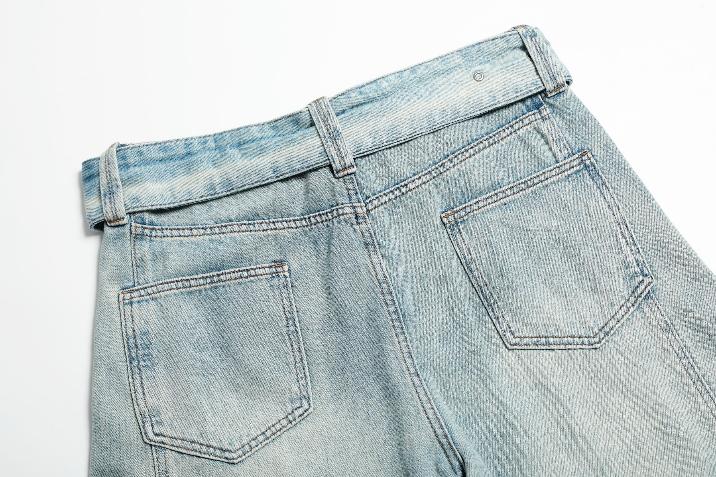 DONOTLOGO Urban Heritage Collection | Unisex Oversized Cropped Denim | Retro Aesthetic High-Rise Wide-Leg Bottoms with Authentic Fade Detail