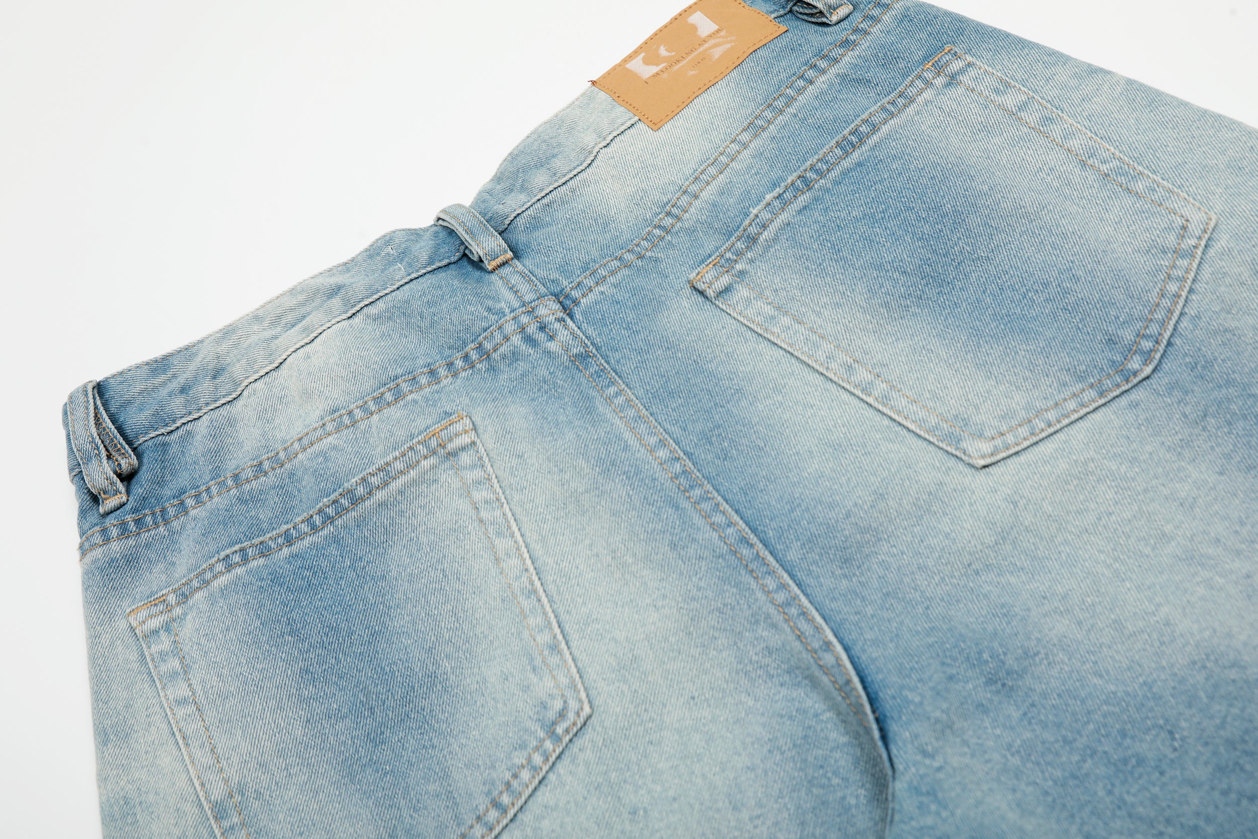 DONOTLOGO Urban Heritage Collection | Unisex Oversized Cropped Denim | Retro Aesthetic High-Rise Wide-Leg Bottoms with Authentic Fade Detail