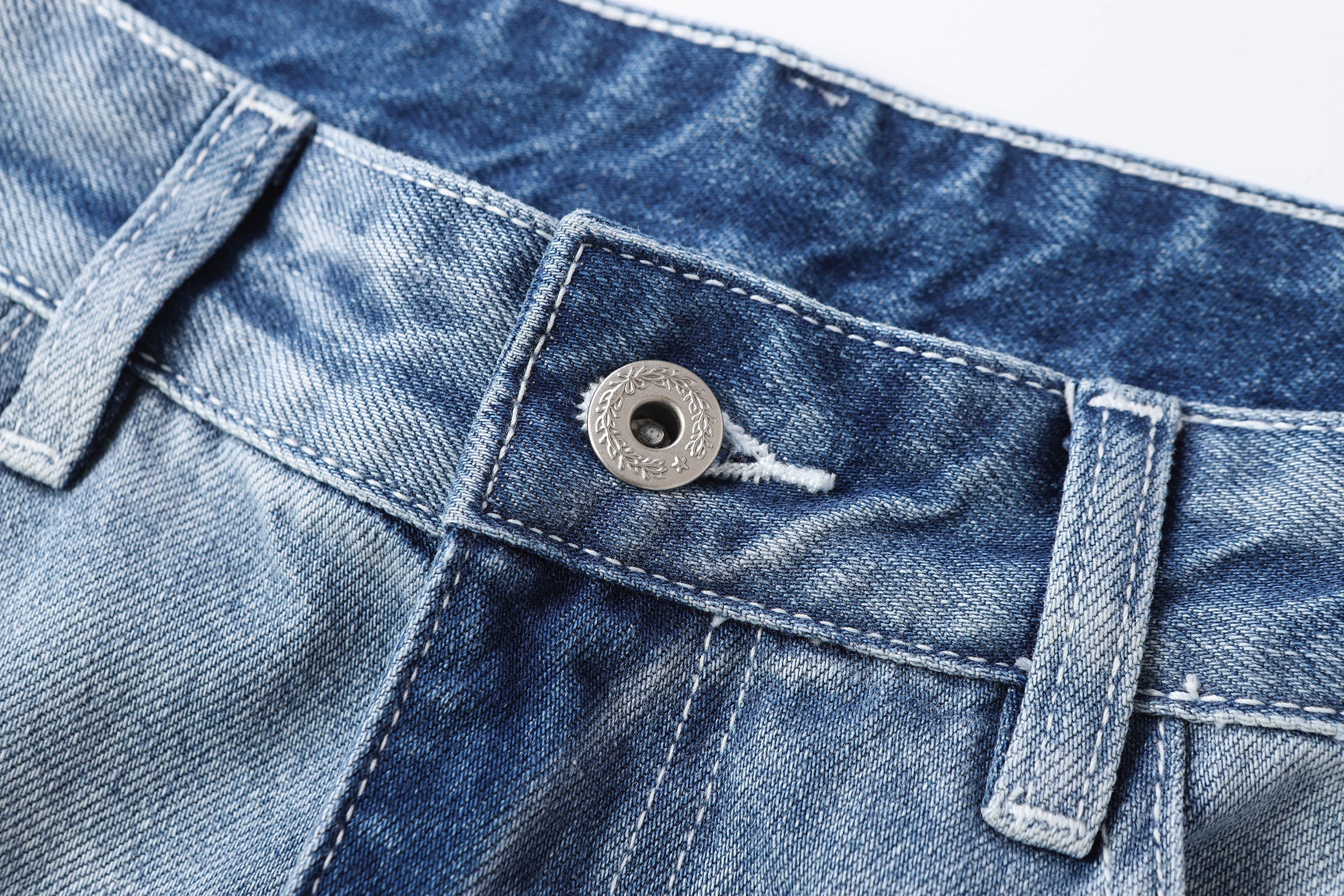 DONOTLOGO Retro Blue Baggy Denim Pants | Unisex Y2K Wide Leg Trousers with Natural Whiskering & Fade | High Street Relaxed Fit Bottoms