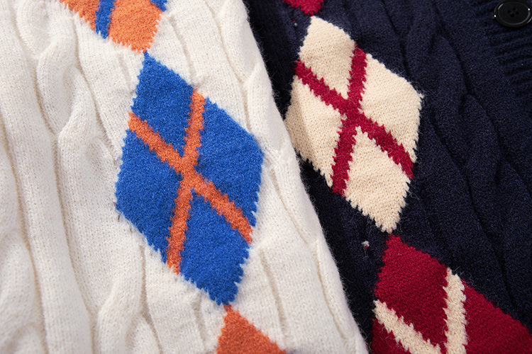 Unisex Versatile Diamond Jacquard Sweater