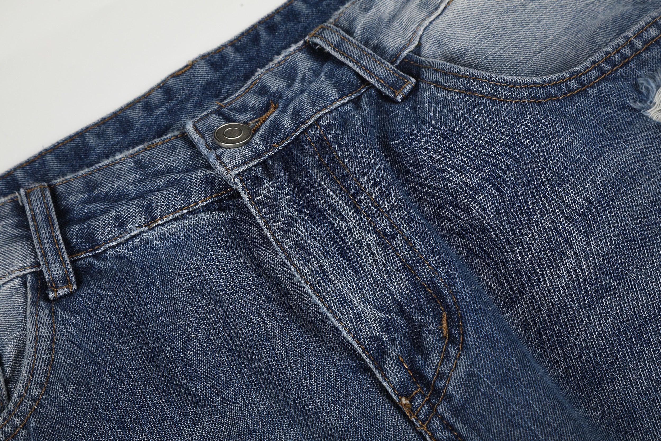 DONOTLOGO Urban Edge Collection | Unisex Relaxed Fit Denim Jeans | Bold Cat Whisker Seaming & Faded Wash Finish with Classic Cotton Denim Fabric