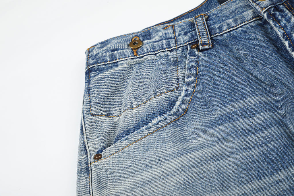 DONOTLOGO Urban Heritage Collection | Unisex Oversized Cropped Denim | Retro Aesthetic High-Rise Wide-Leg Bottoms with Authentic Fade Detail