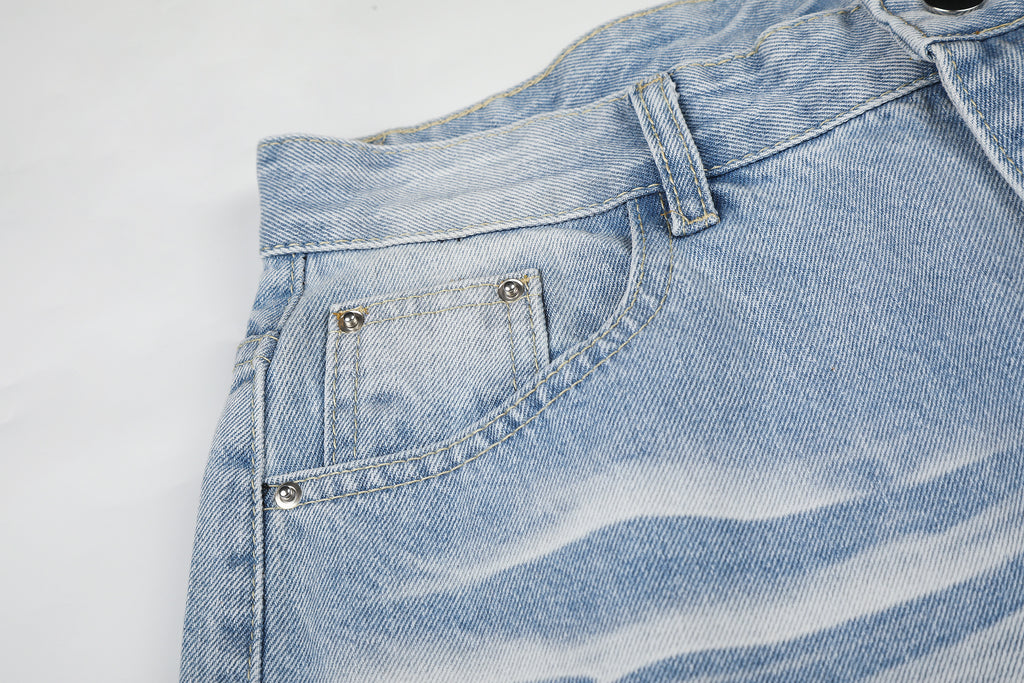 DONOTLOGO Urban Edge Collection | Unisex Relaxed Fit Denim Jeans | Bold Rivet Pocket Detail & Vintage Wash Finish with Classic Cotton Denim Fabric