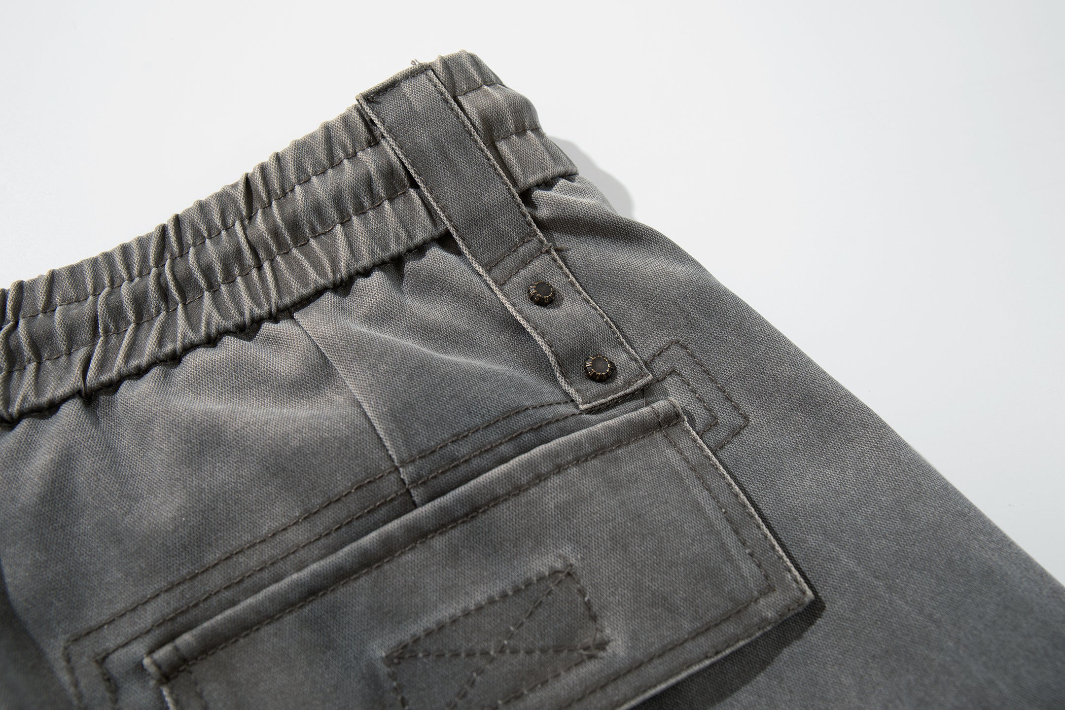 Unisex Vintage Distressed Wrinkled Edgy Denim Jeans