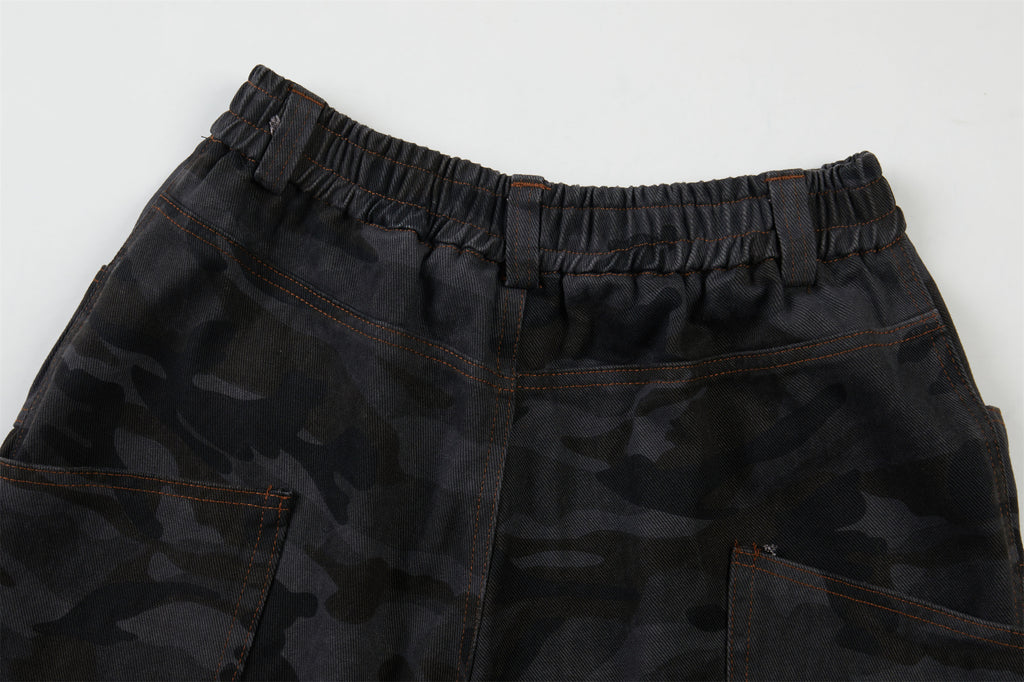 DONOTLOGO Urban Streetwear Collection | Unisex Relaxed Silhouette Camo Pants | Bold Multi-Pocket & Curved Cut & Soft Cotton Blend Fabric