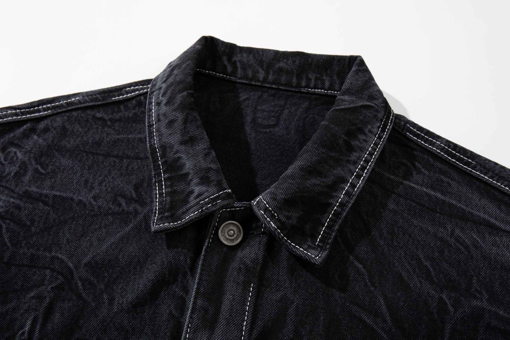 DONOTLOGO Deconstructed Black Denim Jacket - Raw Edge Acid Wash Oversized Jean Jacket - Unisex Grunge Aesthetic Vintage Streetwear