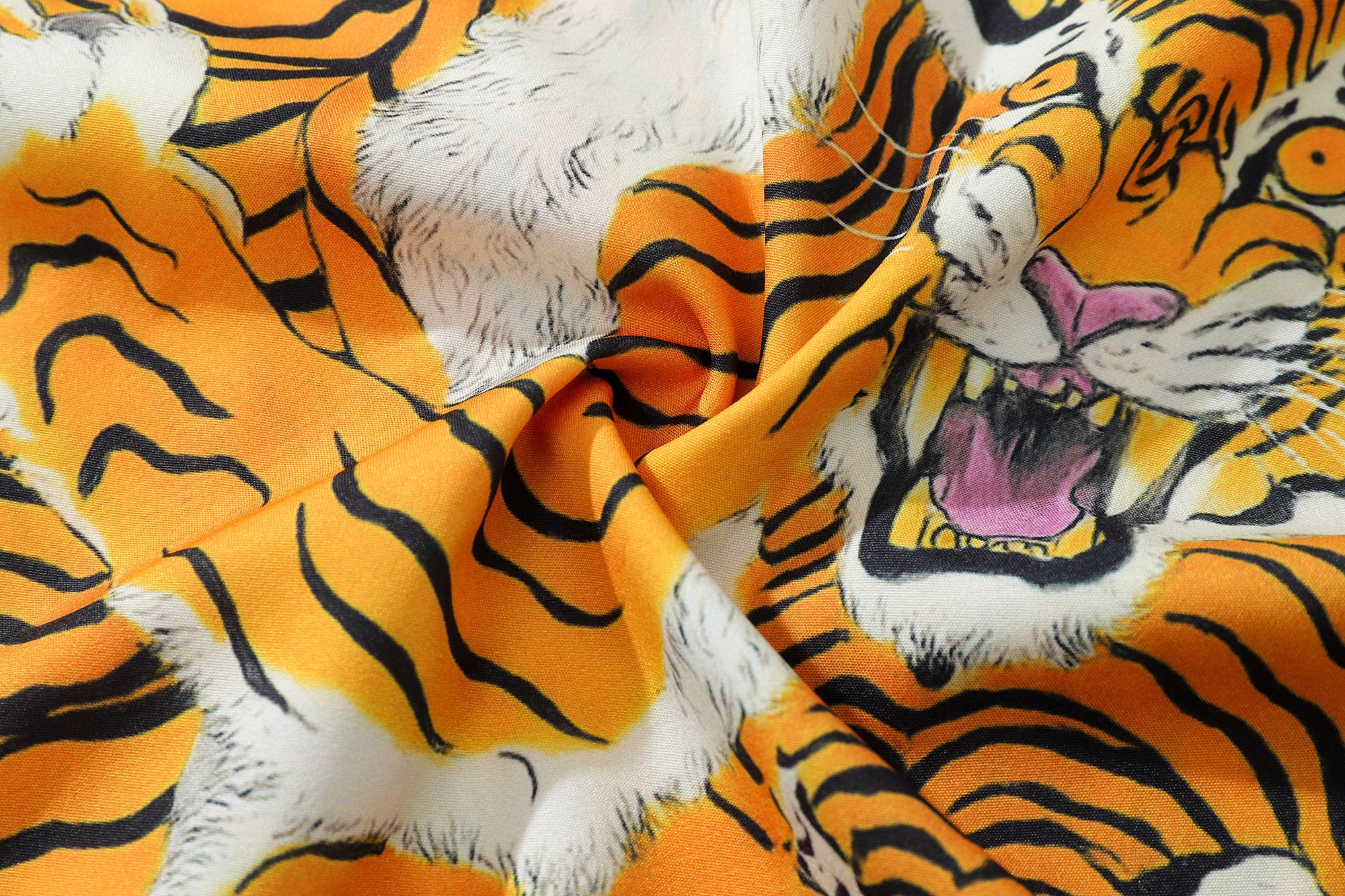 DONOTLOGO Roaring Tiger Head Cuban Collar Shirt | Vintage Style | All-Over Tiger Print | Relaxed Fit, Slimming