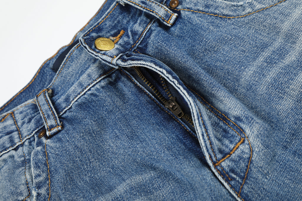 DONOTLOGO Urban Heritage Collection | Unisex Oversized Cropped Denim | Retro Aesthetic High-Rise Wide-Leg Bottoms with Authentic Fade Detail