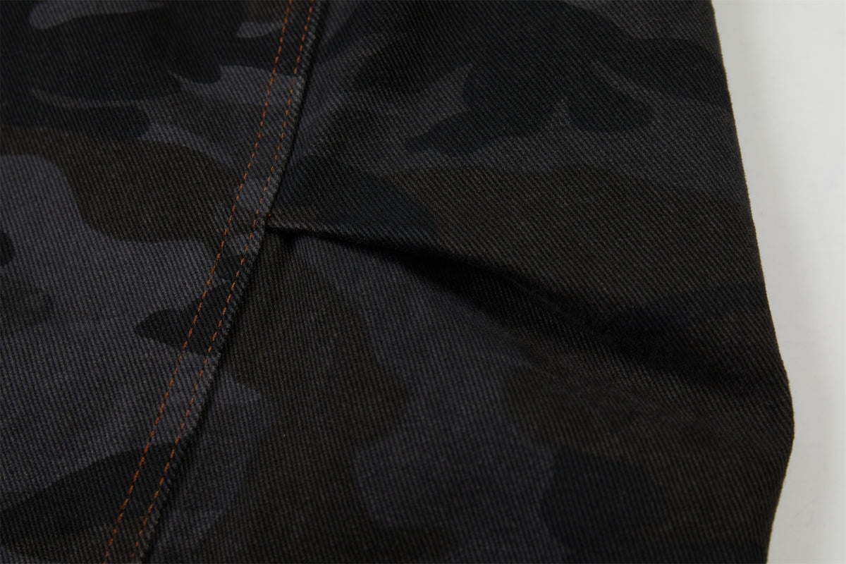 DONOTLOGO Urban Streetwear Collection | Unisex Relaxed Silhouette Camo Pants | Bold Multi-Pocket & Curved Cut & Soft Cotton Blend Fabric