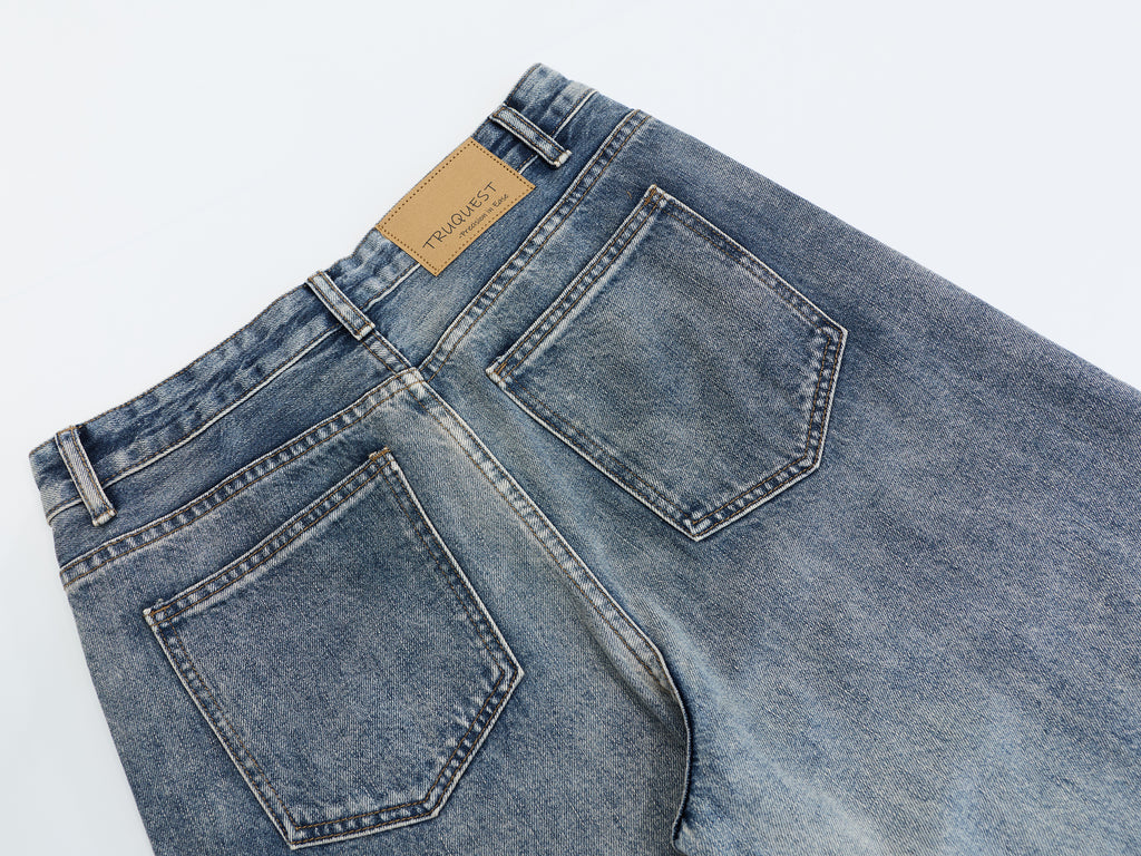 DONOTLOGO Oversized Vintage Washed Denim Jeans - Unisex Baggy Trousers with Distressed Fade - Edgy Streetwear Bottom with Wide Leg Silhouette & Raw Hem