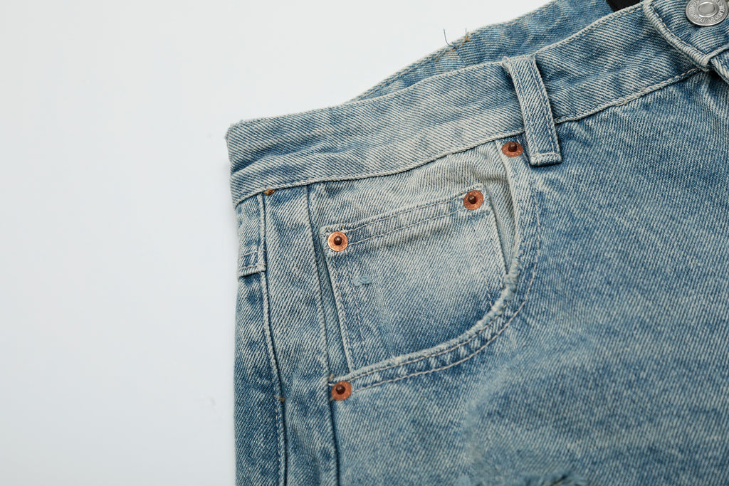 DONOTLOGO Urban Heritage Collection | Unisex Oversized Cropped Denim | Retro Aesthetic High-Rise Wide-Leg Bottoms with Authentic Fade Detail