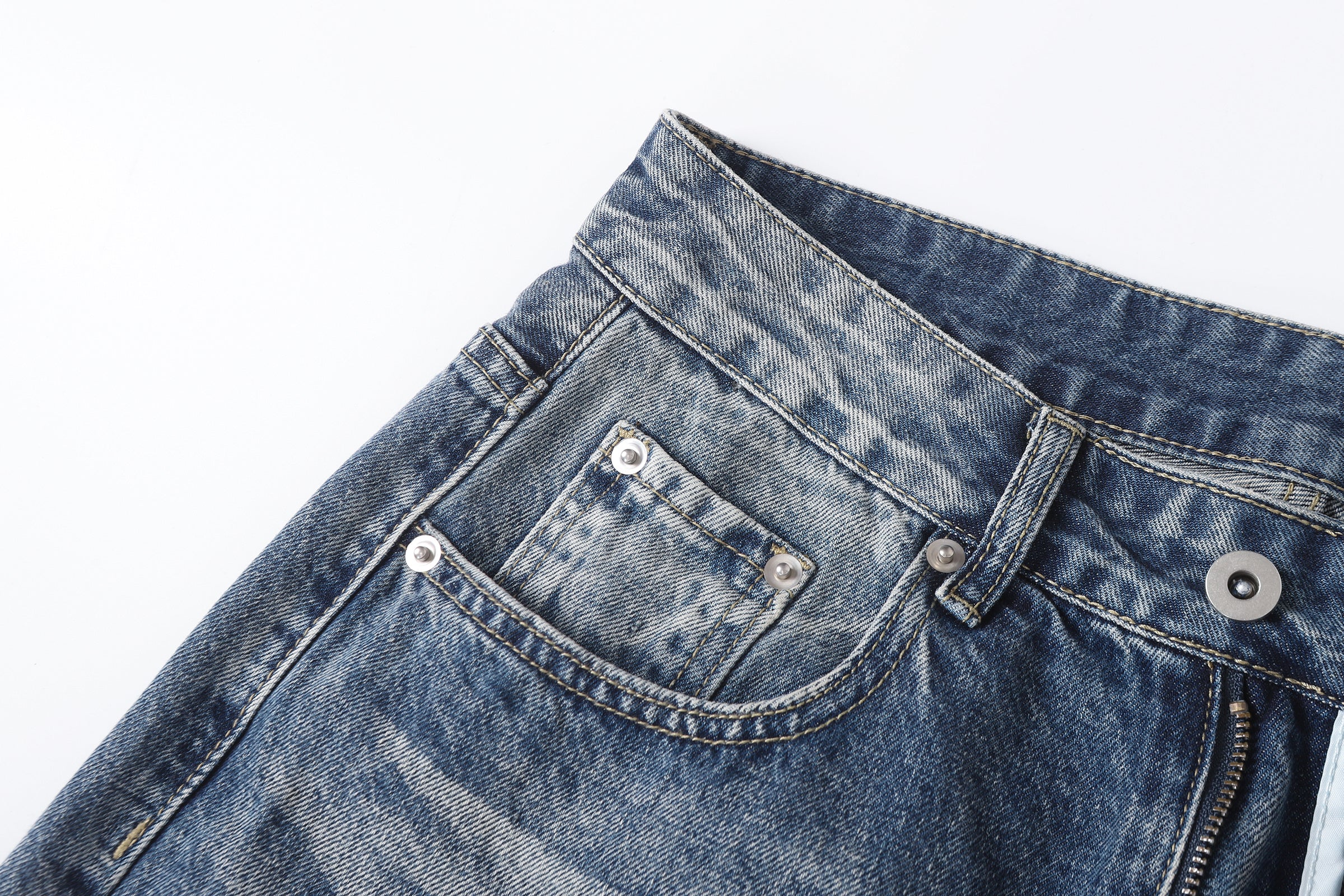 DONOTLOGO Retro Blue Baggy Denim Pants | Unisex Y2K Wide Leg Trousers with Natural Whiskering & Fade | High Street Relaxed Fit Bottoms